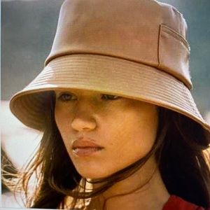 Lack of Color  wave Bucket Hat NW T L/XL